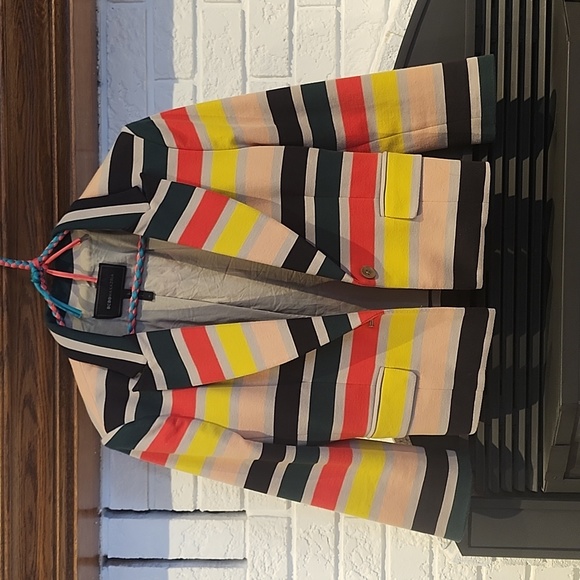 BCBG MaxAzria Natalia Cropped Jacket, MultiColor, Size Medium - Picture 5 of 6